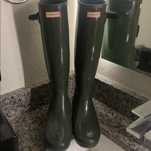 Hunter Boots- must go taking best offer